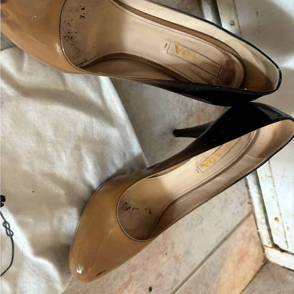 Prada dress shoes Ombre Platform High Heels sexy Pumps tan black colorblock
